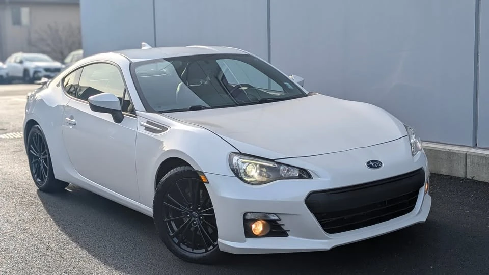 2015 Subaru BRZ 1st Gen - Image 2 of 16