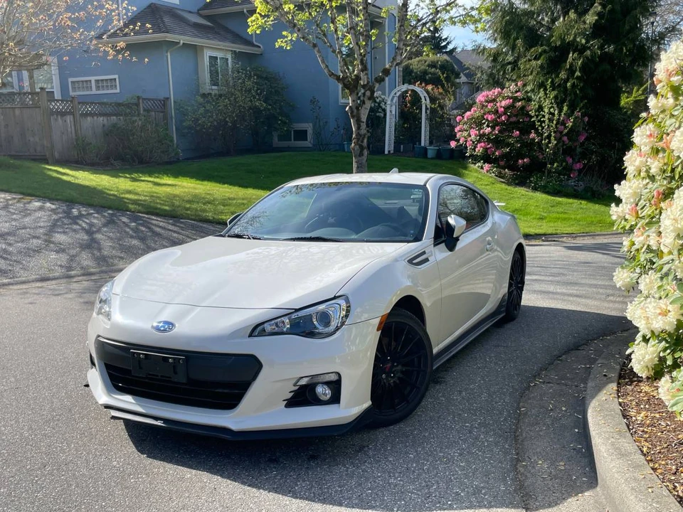 2015 Subaru BRZ 1st Gen - Image 2 of 11