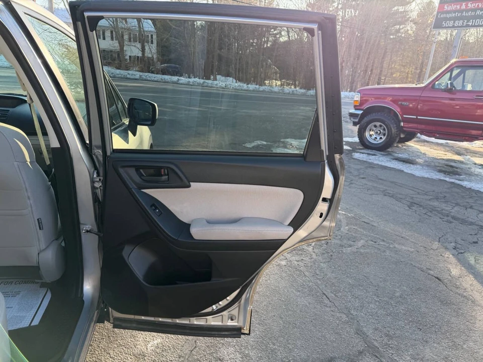 2015 Subaru Forester 4th Gen - Image 17 of 21