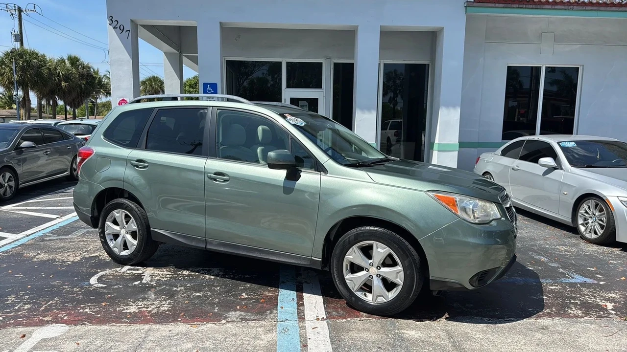 2015 Subaru Forester 4th Gen - Image 12 of 21