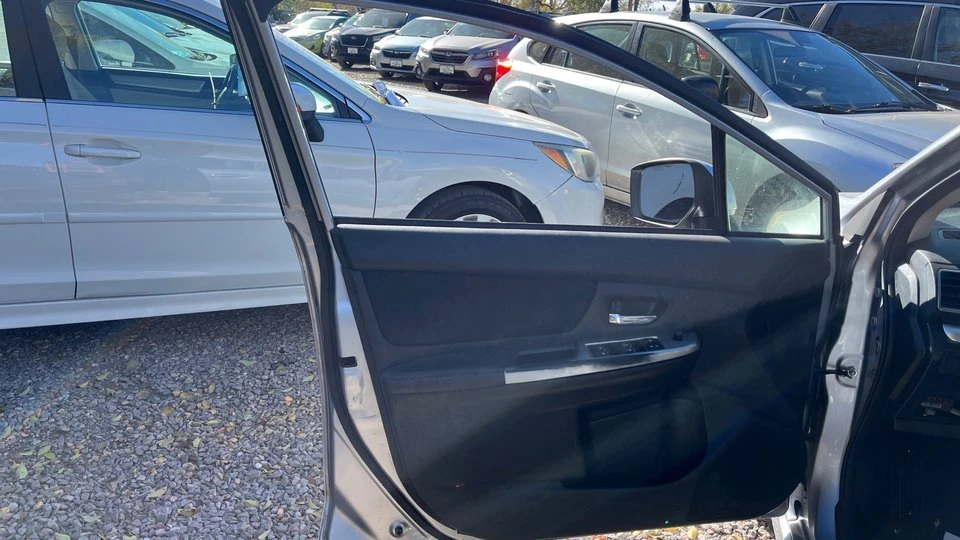 2015 Subaru Impreza 4th Gen - Image 9 of 14
