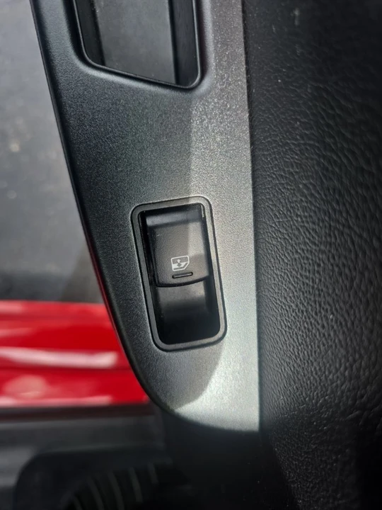 2015 Subaru Impreza WRX 4th Gen - Image 26 of 31