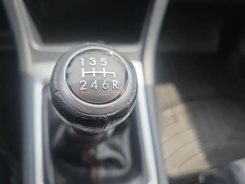 2015 Subaru Impreza WRX 4th Gen - Image 23 of 31