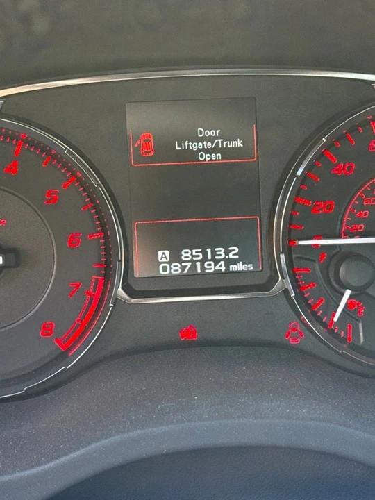 2015 Subaru Impreza WRX 4th Gen - Image 11 of 28