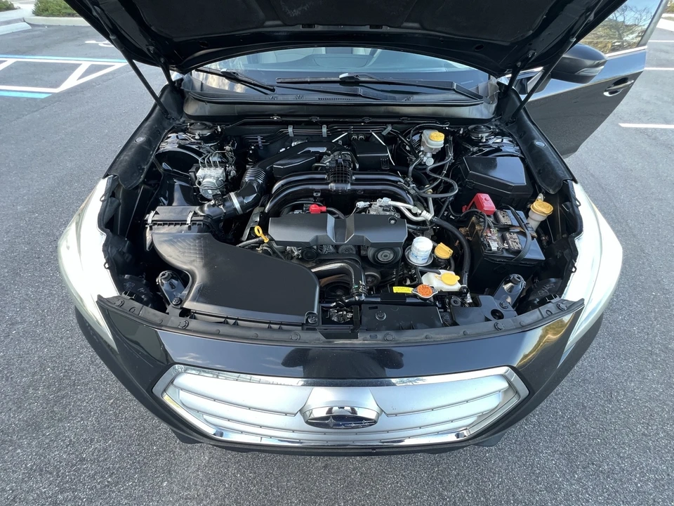2015 Subaru Legacy 6th Gen - Image 18 of 19