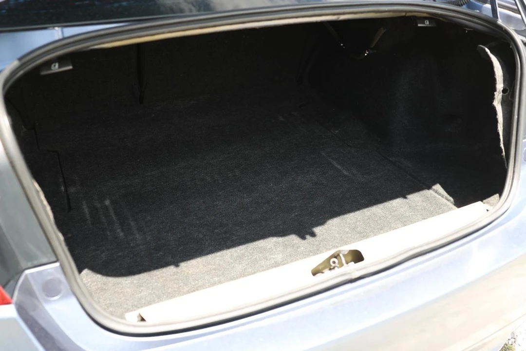 2015 Subaru Legacy 6th Gen - Image 23 of 31