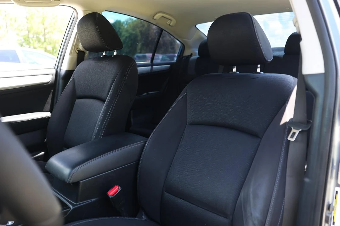 2015 Subaru Legacy 6th Gen - Image 6 of 31