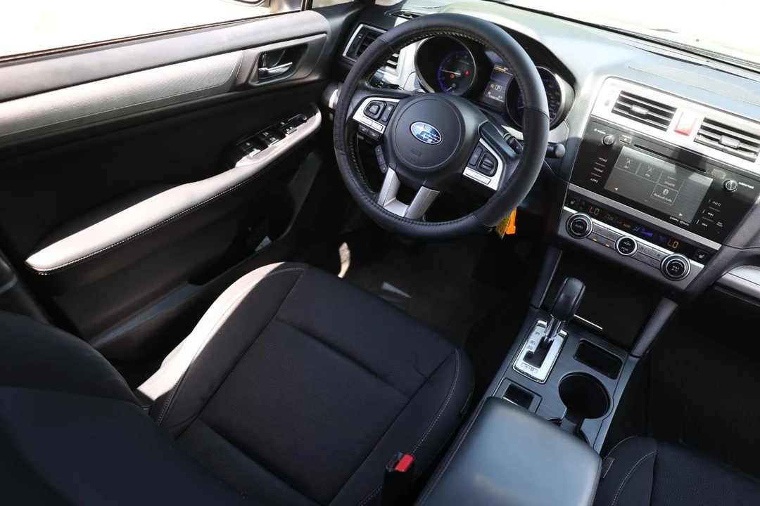2015 Subaru Legacy 6th Gen - Image 20 of 31