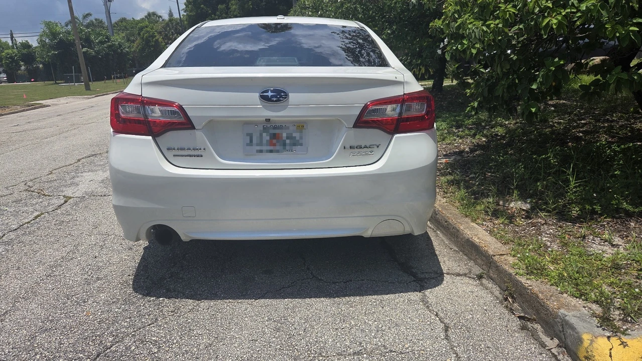 2015 Subaru Legacy 6th Gen - Image 4 of 13