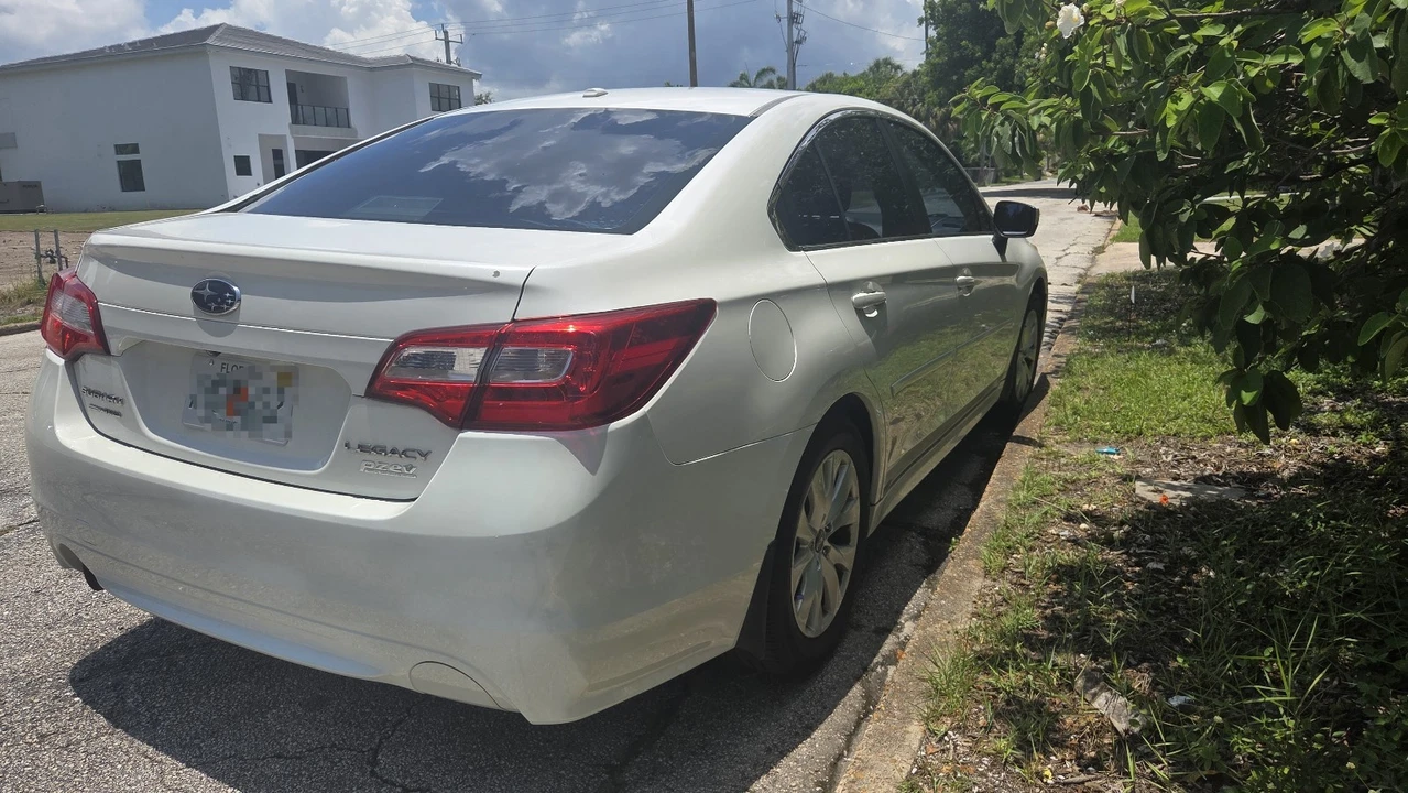 2015 Subaru Legacy 6th Gen - Image 5 of 13