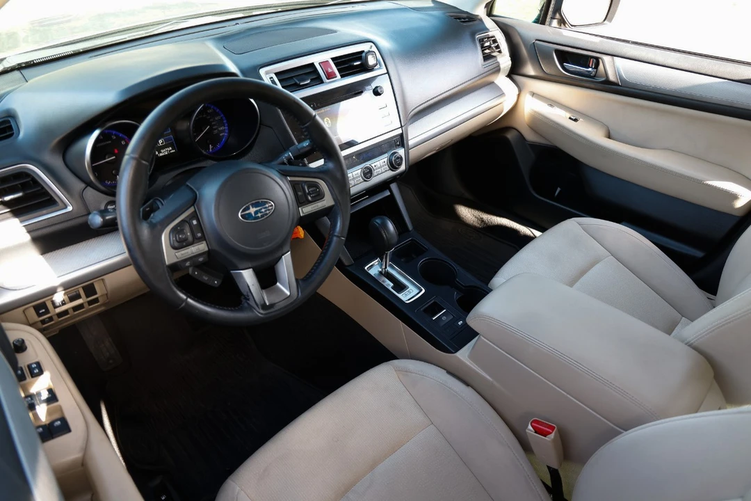 2015 Subaru Legacy 6th Gen - Image 4 of 12