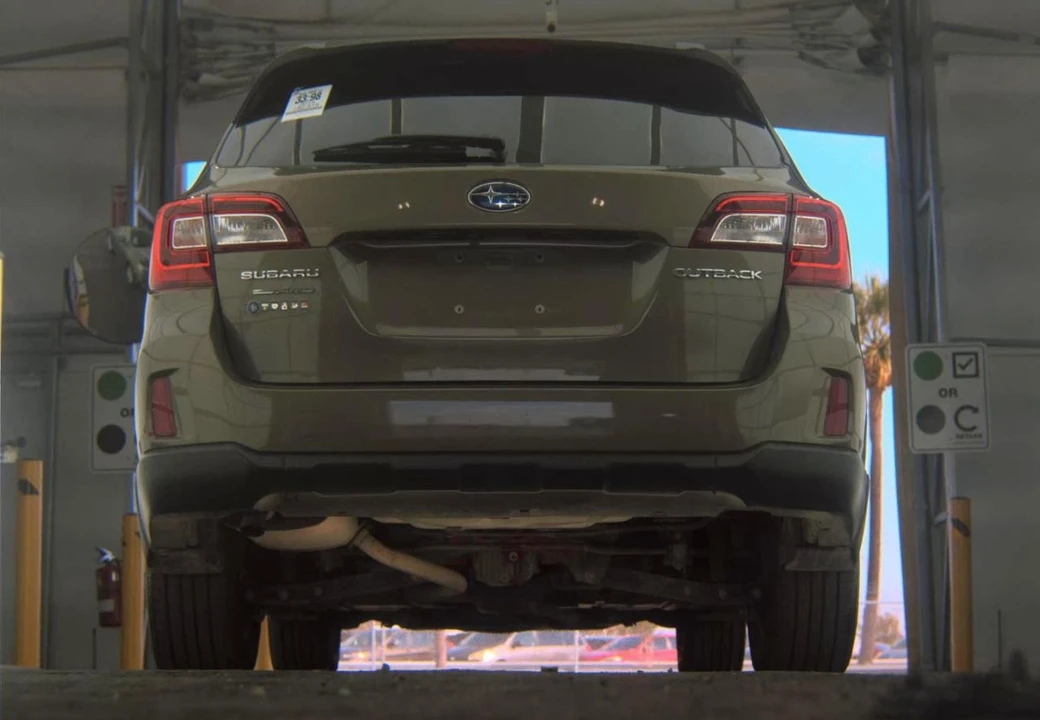 2015 Subaru Outback 5th Gen - Image 7 of 19