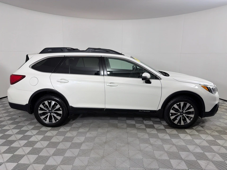 2015 Subaru Outback 5th Gen - Image 4 of 12