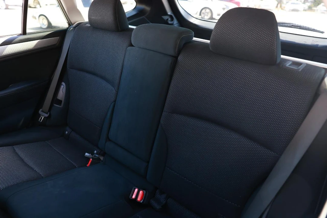 2015 Subaru Outback 5th Gen - Image 8 of 21
