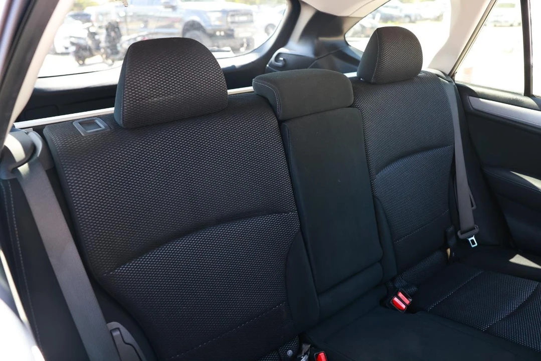 2015 Subaru Outback 5th Gen - Image 14 of 21