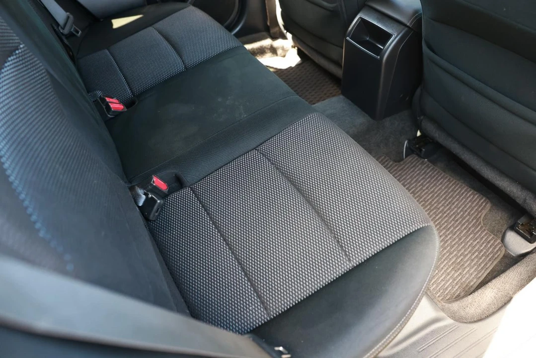 2015 Subaru Outback 5th Gen - Image 12 of 21