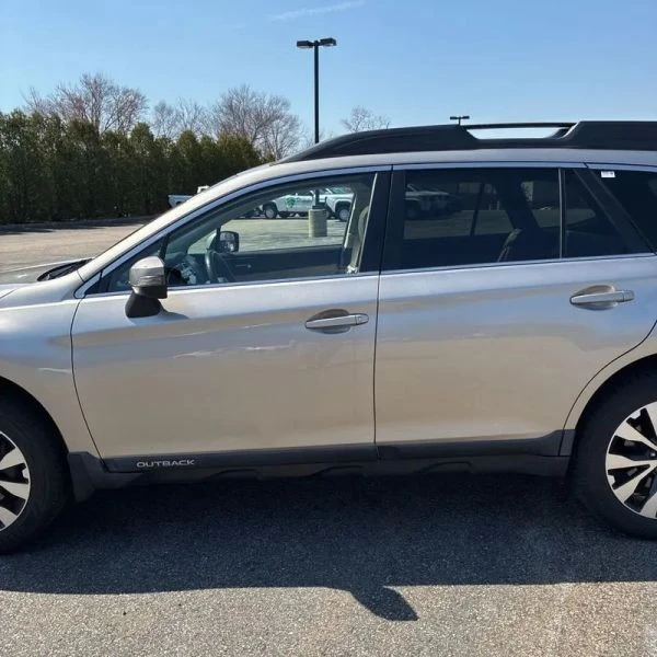 2015 Subaru Outback 5th Gen - Image 4 of 12