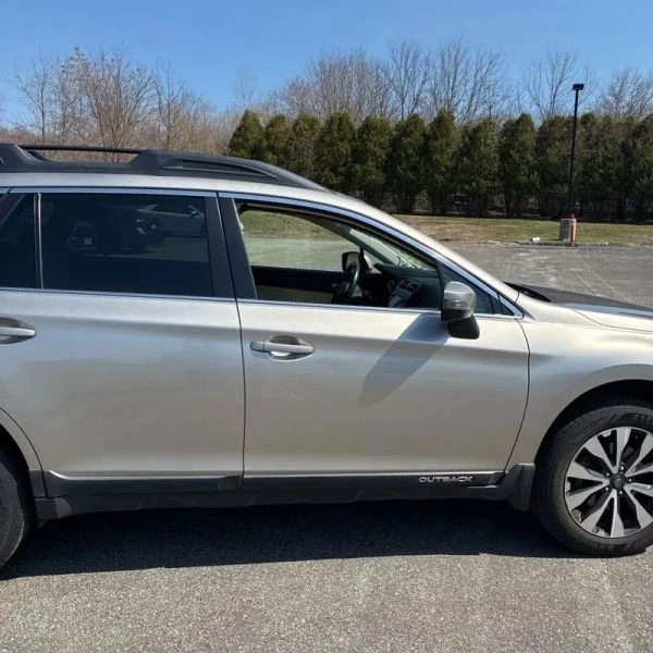 2015 Subaru Outback 5th Gen - Image 11 of 12