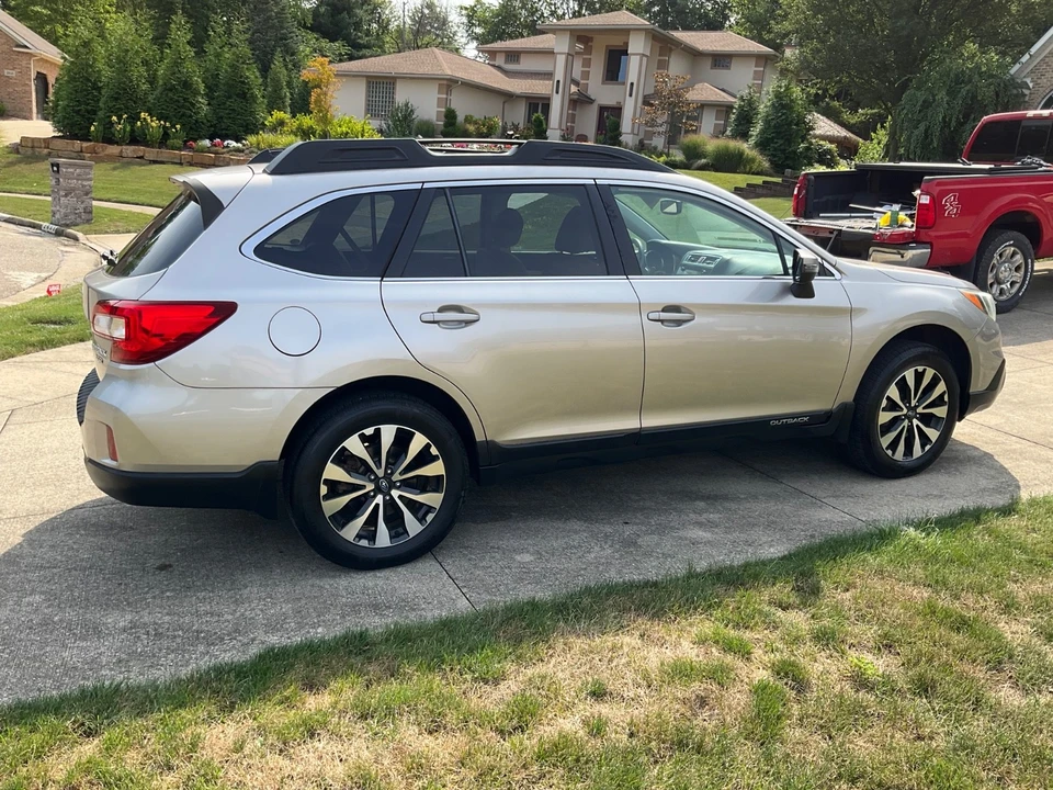 2015 Subaru Outback 5th Gen - Image 13 of 21