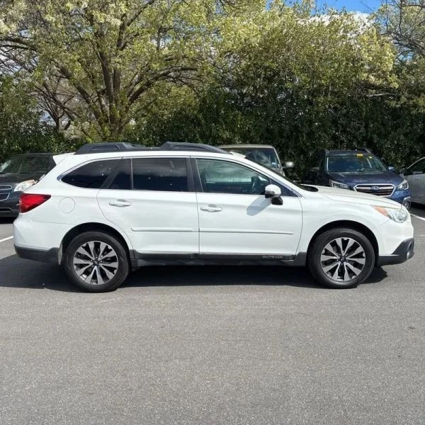 2015 Subaru Outback 5th Gen - Image 9 of 12