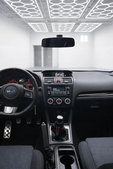 2015 Subaru Impreza - Image 6 of 7