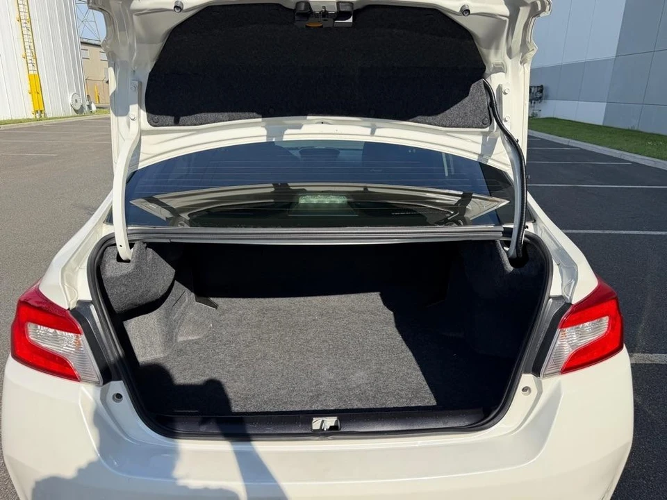 2015 Subaru Impreza WRX 4th Gen - Image 28 of 31