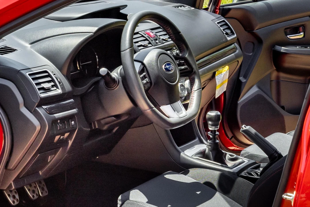 2015 Subaru Impreza 4th Gen - Image 28 of 31