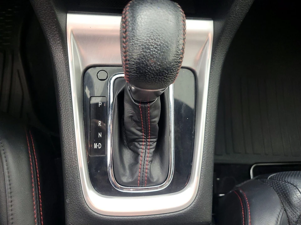 2015 Subaru Impreza WRX 4th Gen - Image 19 of 28
