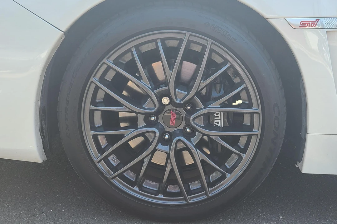 2015 Subaru Impreza WRX STi 4th Gen - Image 24 of 31