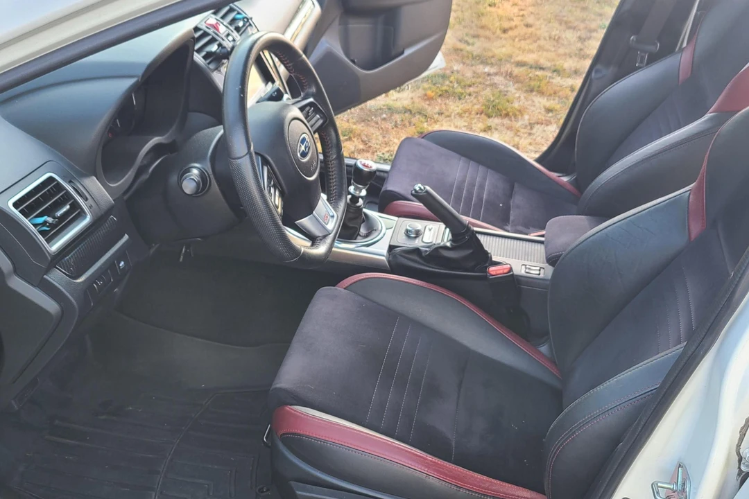 2015 Subaru Impreza WRX STi 4th Gen - Image 30 of 31