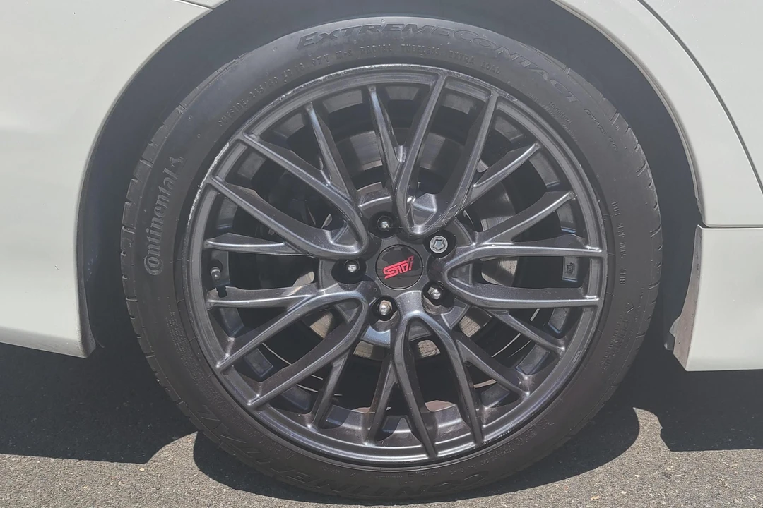 2015 Subaru Impreza WRX STi 4th Gen - Image 26 of 31