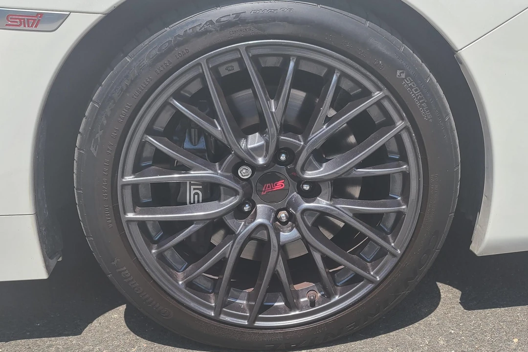 2015 Subaru Impreza WRX STi 4th Gen - Image 27 of 31