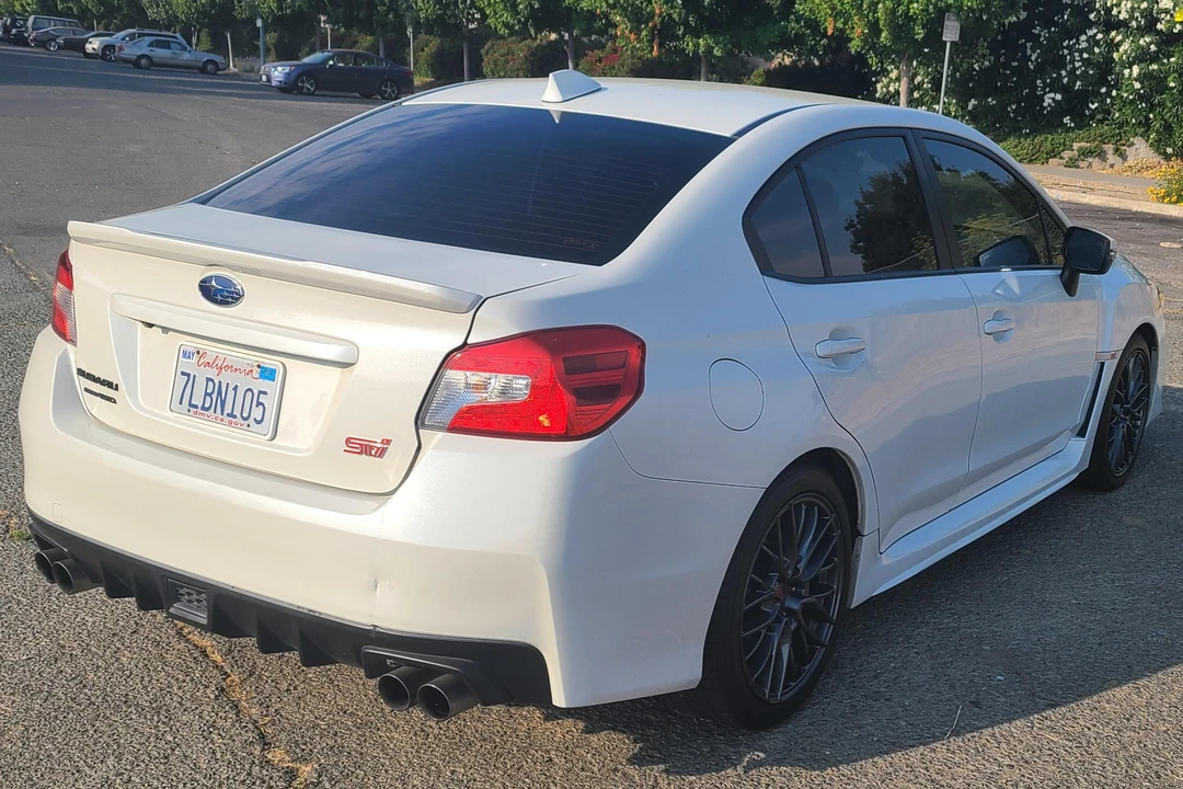 2015 Subaru Impreza WRX STi 4th Gen - Image 13 of 31