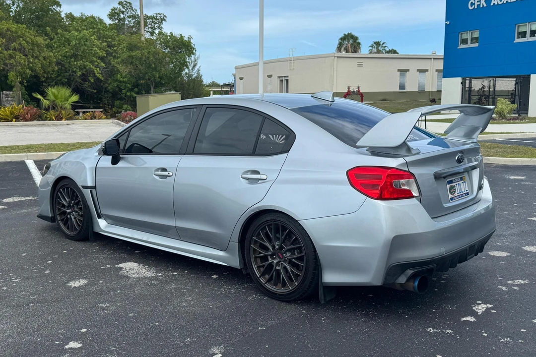 2015 Subaru Impreza WRX STi 4th Gen - Image 4 of 31