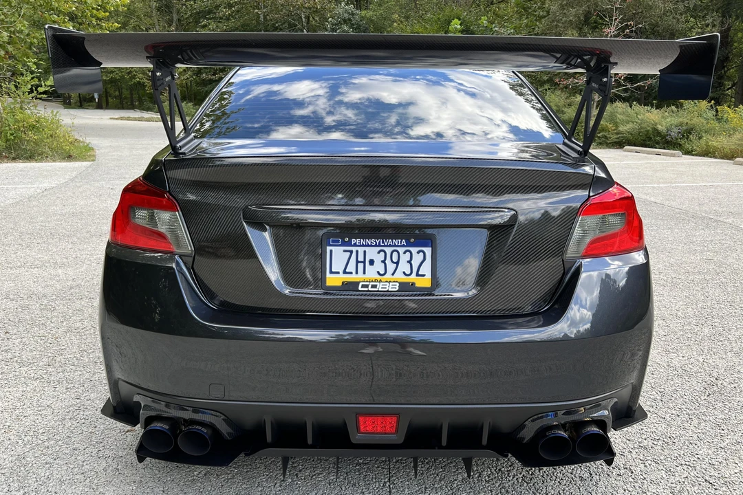 2015 Subaru Impreza WRX STi 3rd Gen - Image 5 of 9
