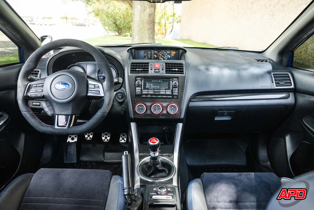2015 Subaru Impreza WRX STi 4th Gen - Image 7 of 31