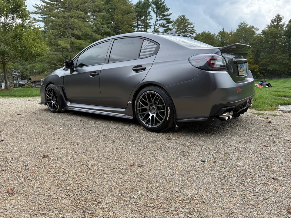 2015 Subaru Impreza WRX STi 4th Gen - Image 9 of 31