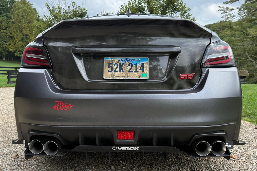 2015 Subaru Impreza WRX STi 4th Gen - Image 5 of 31
