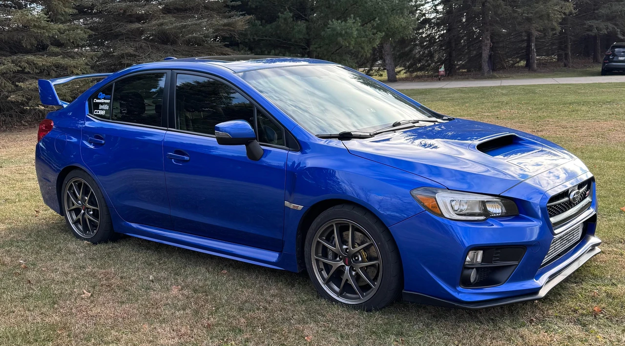 2015 Subaru Impreza WRX STi 4th Gen - Image 8 of 31
