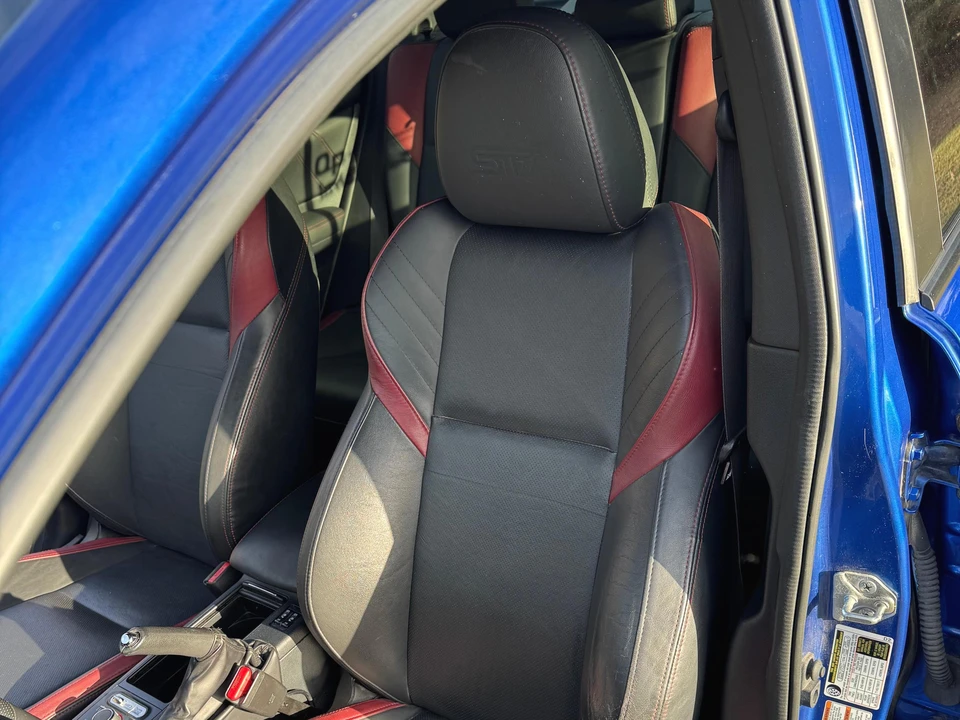 2015 Subaru Impreza WRX STi 4th Gen - Image 26 of 31