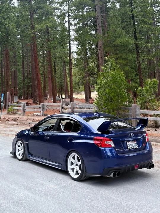 2015 Subaru Impreza WRX STi 3rd Gen - Image 5 of 9