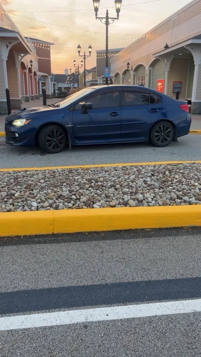 2015 Subaru - Image 5 of 5