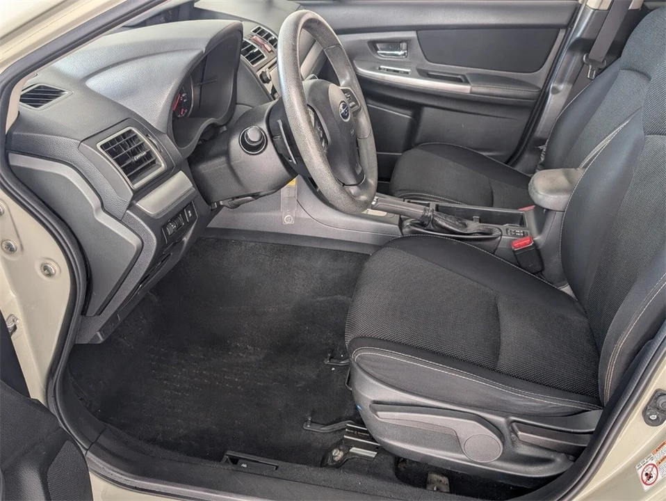 2015 Subaru Crosstrek 1st Gen - Image 6 of 12