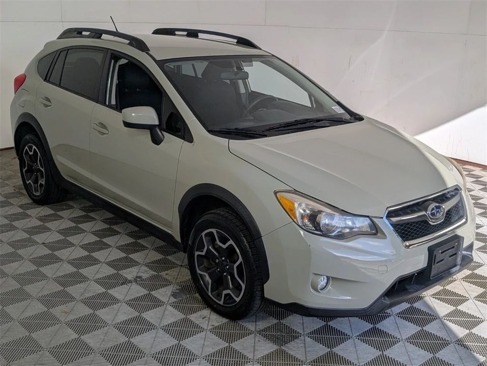 2015 Subaru Crosstrek 1st Gen - Image 2 of 12
