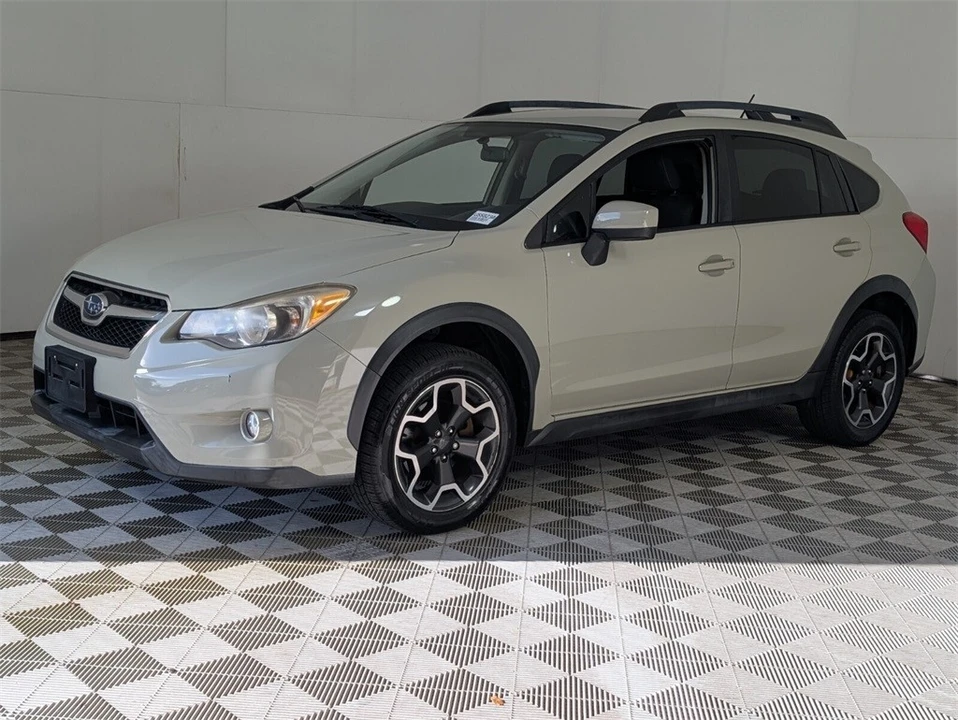2015 Subaru Crosstrek 1st Gen - Image 4 of 12