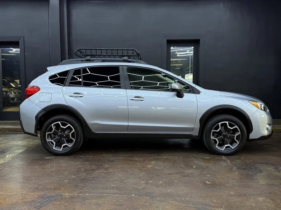 2015 Subaru Crosstrek 1st Gen - Image 10 of 12