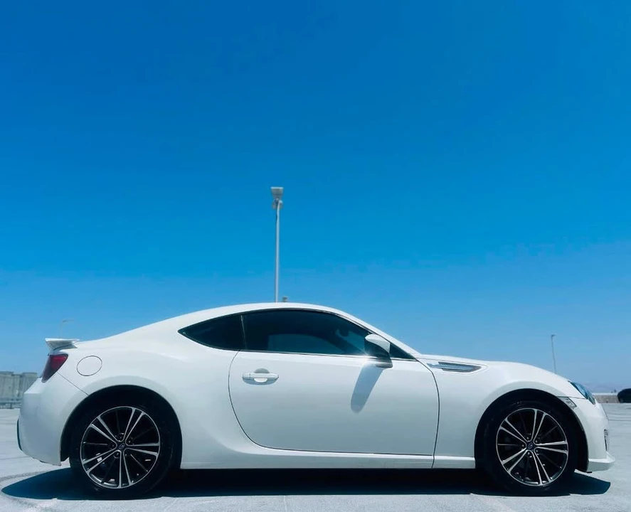 2015 Subaru BRZ 1st Gen - Image 10 of 20