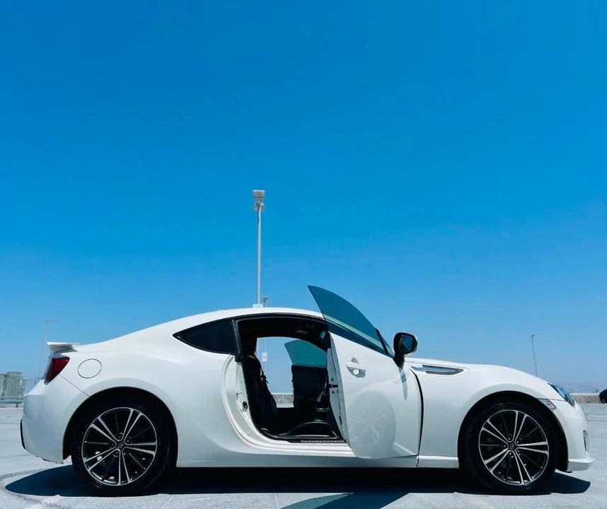 2015 Subaru BRZ 1st Gen - Image 11 of 20