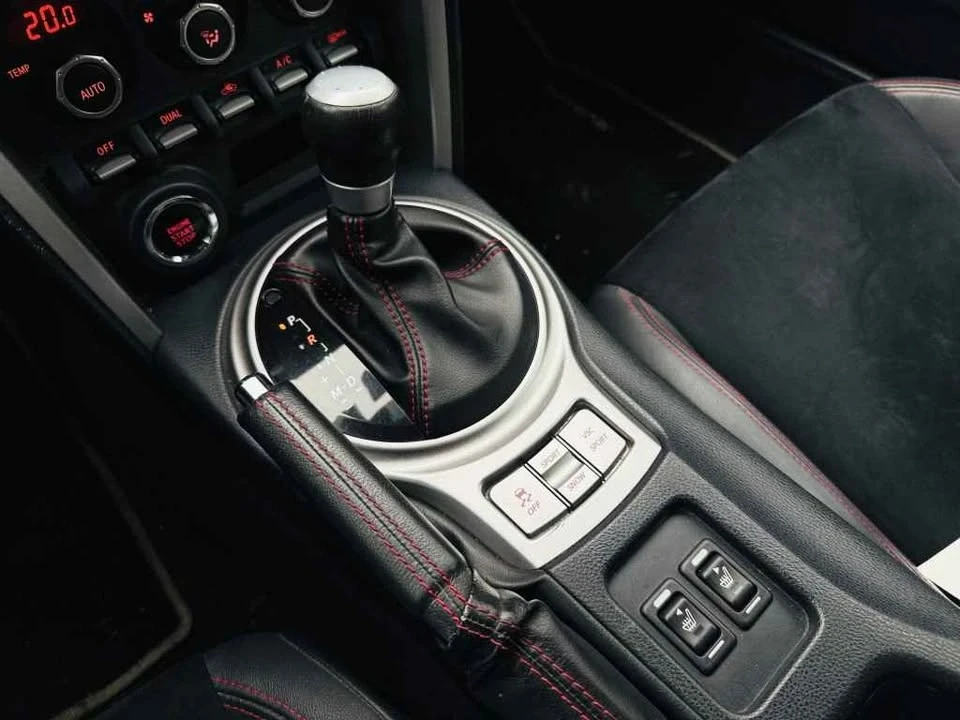 2015 Subaru BRZ 1st Gen - Image 16 of 18