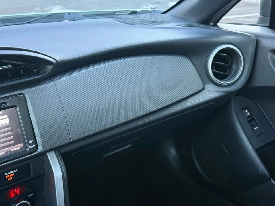 2015 Subaru BRZ 1st Gen - Image 16 of 19